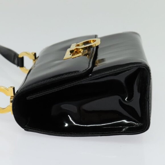 Salvatore Ferragamo Gancini Shoulder Bag Enamel Black Gold Auth - Picture 4 of 16